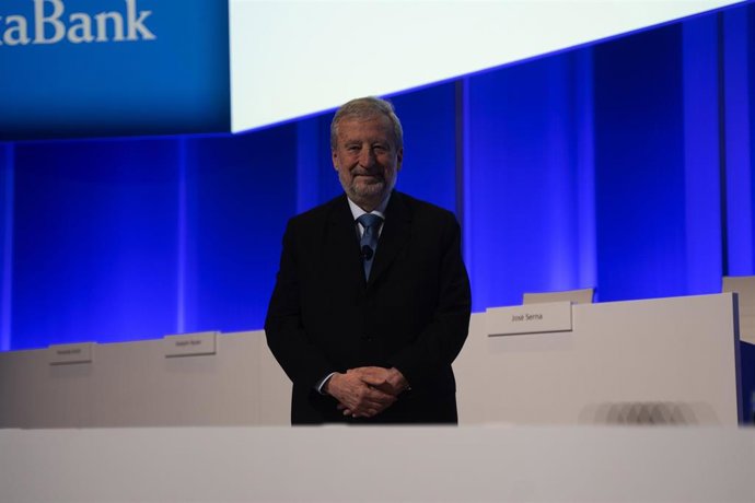 El presidente de Caixabank, Tomás Muniesa, durante la Junta General Ordinaria de Accionistas de Caixabank 2025.