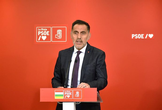 El diputado del PSOE, Jesús María García.