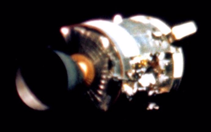 Archivo - Arquivo - Danos na Apollo 13 fotografados da cápsula que retornou à Terra