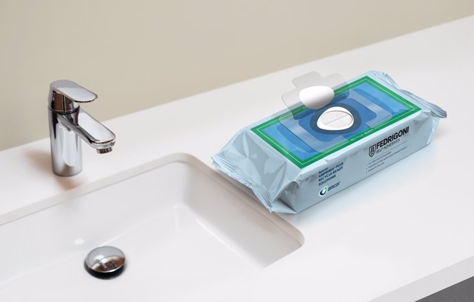Amcor y Fedrigoni presentan un innovador envase reciclable para toallitas húmedas