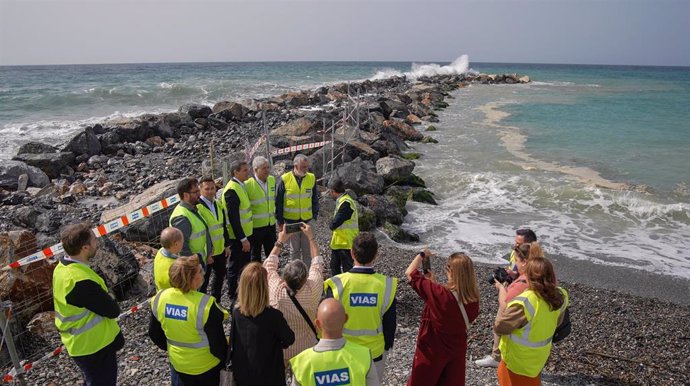 Visita a las obras del espigón en Motril (Granada).