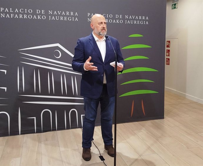 El consejero de Economía y Hacienda del Gobierno de Navarra, José Luis Arasti