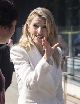 La vicepresidenta segunda y ministra de Trabajo y Economía Social, Yolanda Díaz, visita a la cooperativa Copreci del grupo Mondragon, a 9 de abril de 2025, en Aretxabaleta, Guipúzcoa, País Vasco (España). Esta cooperativa es una de las afectadas por la su