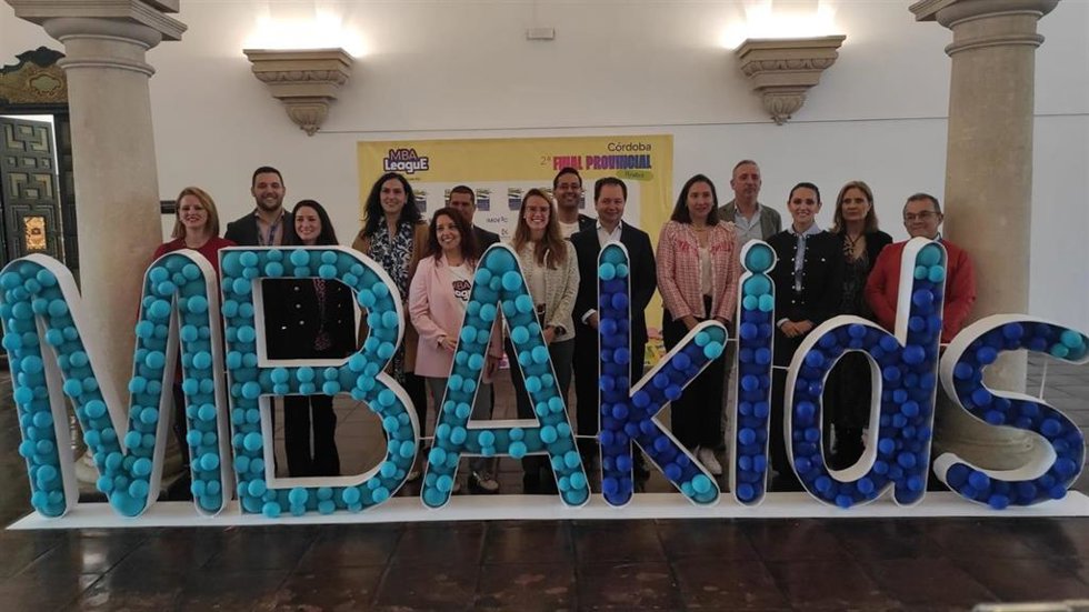 Cientos de escolares presentan en la Diputación sus ideas de negocio en el marco de la MBA League.