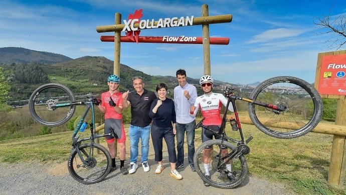 Presentación de la primera fase del Bike Park del parque Montefuerte en Arrigorriaga, en Bizkaia.