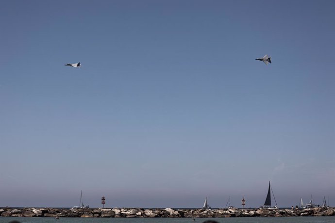 Archivo - Arquivo - Aeronaves do Exército israelense durante uma exibição em Tel Aviv (arquivo)
