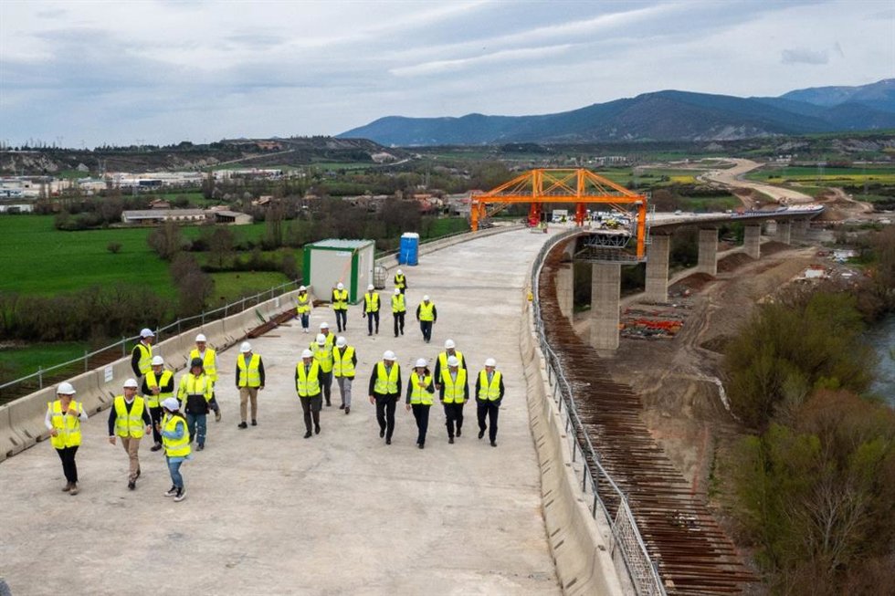 Obras del viaducto sobre los ríos Gállego y Aurín de la A-23, un hito de innovación