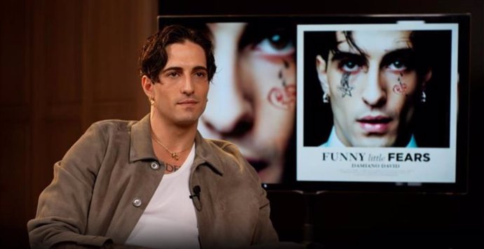 El artista Damiano David, vocalista de la banda de rock italiana Maneskin, publica el próximo 16 de mayo 'Funny little fears', su primer disco sin el grupo