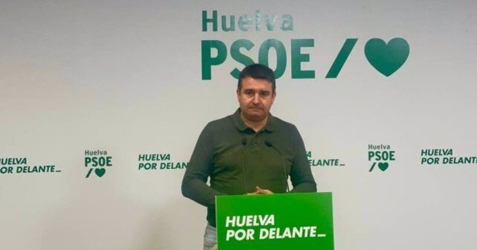 El senador del PSOE por Huelva, Amaro Huelva.
