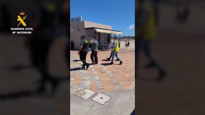 La Guardia Civil detiene a una mujer por intrusismo laboral en Fuerteventura