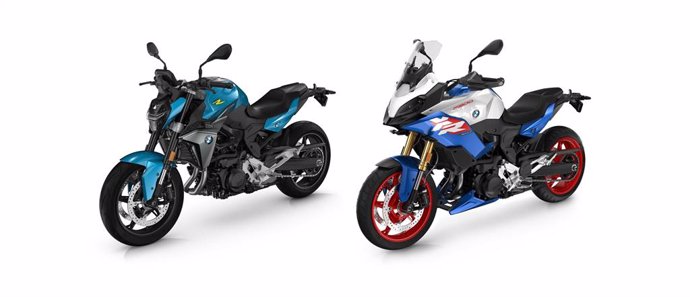 BMW lanza dos nuevos modelos de moto: F900 R y F900 XR, disponibles en España por 9.750 y 12.950 euros.