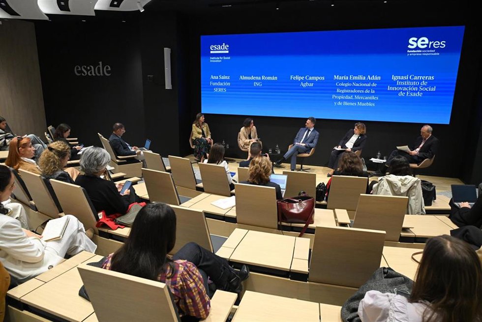 Las empresas refuerzan su compromiso con la dimensión social del ESG debido a las tensiones geopolíticas