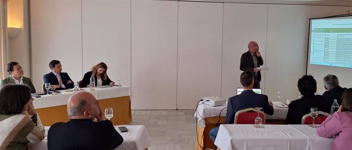 Jornada sobre cursos de FPE para formarse en Hidrógeno Verde en el Campo de Gibraltar.