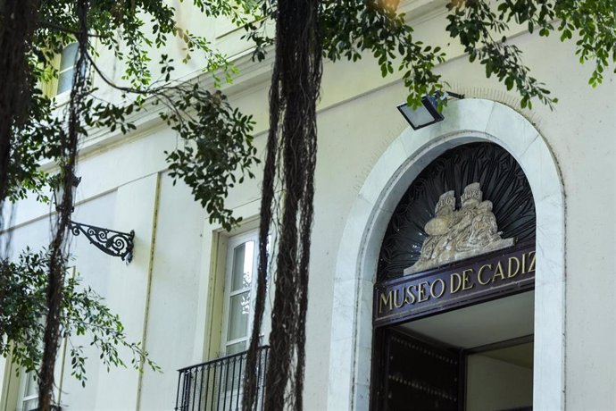 Archivo - Cádiz.- Edificios públicos de Cádiz acogen esta Navidad talleres, visitas guiadas, conciertos y conferencias 