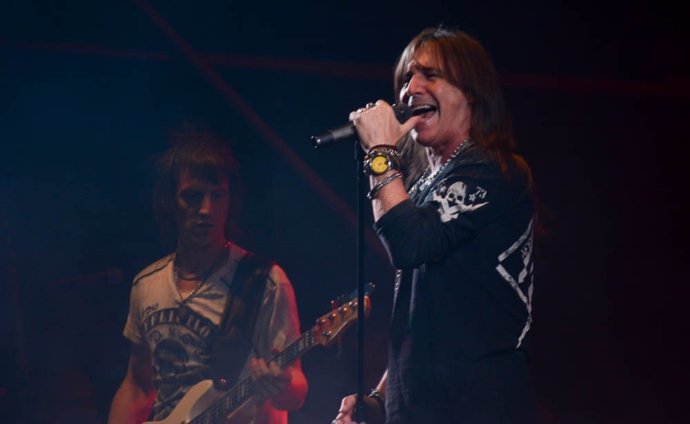 Rata Blanca en concierto.