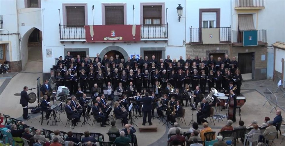 Zaragoza.- La Banda de Algairén prepara el estreno mundial de una obrasinfónica en homenaje a los Monasterios de Aragón