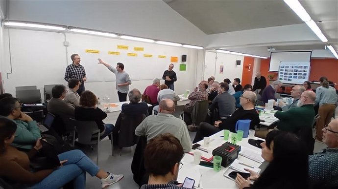 Primera sessió deliberativa del Fòrum Català per la Pau