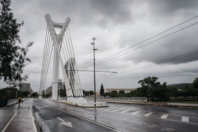 Archivo - Cielo nublado, a 2 de septiembre de 2023, en Castellón, Comunidad Valenciana (España). 
