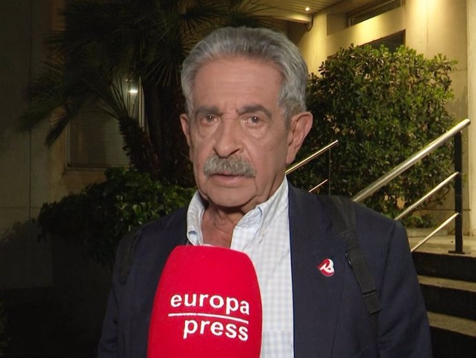MIGUEL ÁNGEL REVILLA