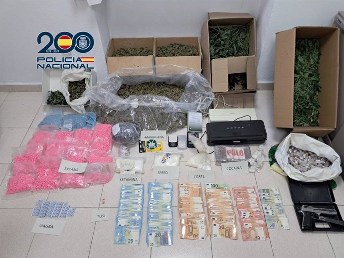 Detenidas tres personas por tráfico de drogas y pertenencia a grupo criminal 