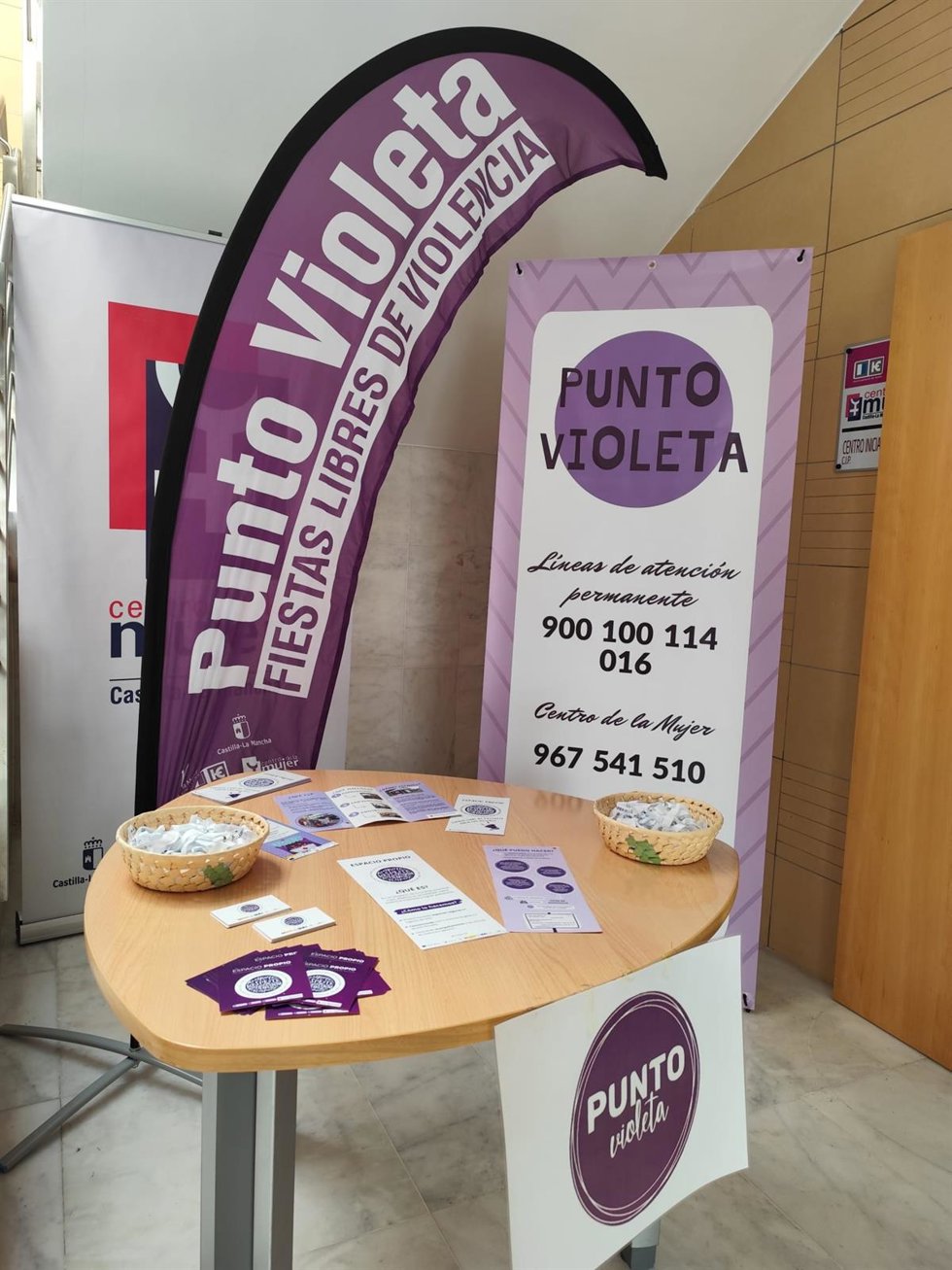 Punto violeta en Hellín.