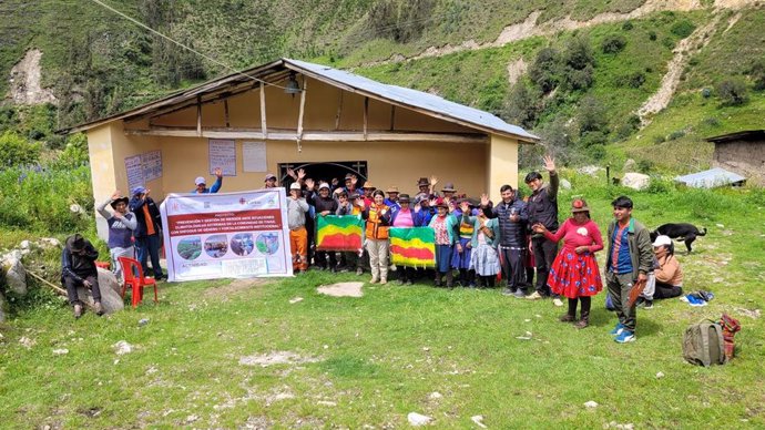 Acción de Madre Coraje, con el apoyo del Ayuntamiento de Córdoba, para ayudar en Perú a 150 personas para "combatir el caos climático".