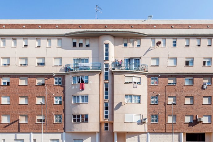 Archivo - Una imagen de vivienda pública en Burriana (Castellón). Imagen de archivo