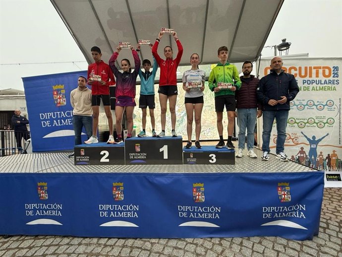 Campeones del Circuito Provincial de Carreras Populares 2025 en Enix (Almería).