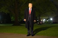 Trump prevé aclarar los aranceles a semiconductores "en un futuro muy próximo" y plantea "flexibilidad"