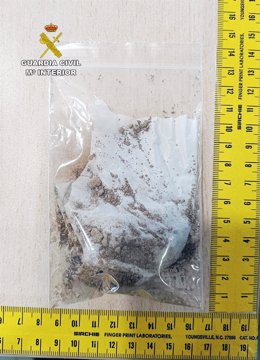 Parte de la droga intervenida a la detenida cuando intentaba introducirla al centro penitenciario