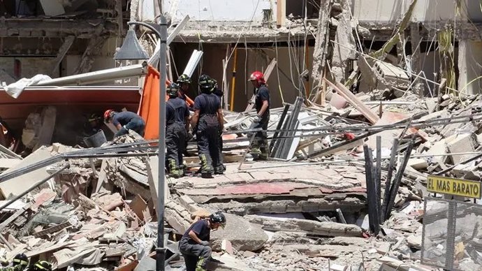 Colapso de un edificio en el que murieron siete personas en Los Cristianos hace nueve años