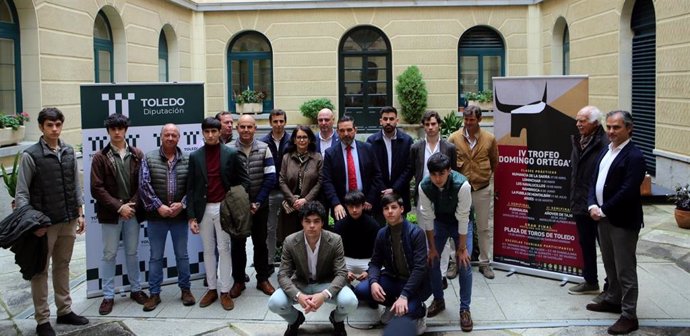 Presentación del IV Certamen 'Domingo Ortega'.