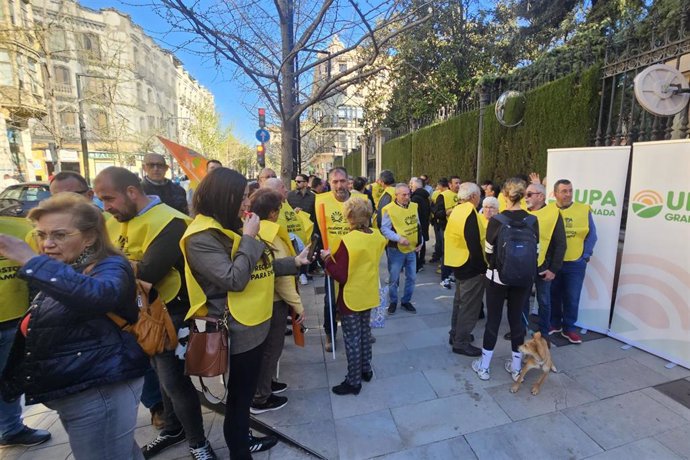 Concentración convocada por UPA Granada ante la Subdelegación del Gobierno, a finales del pasado marzo