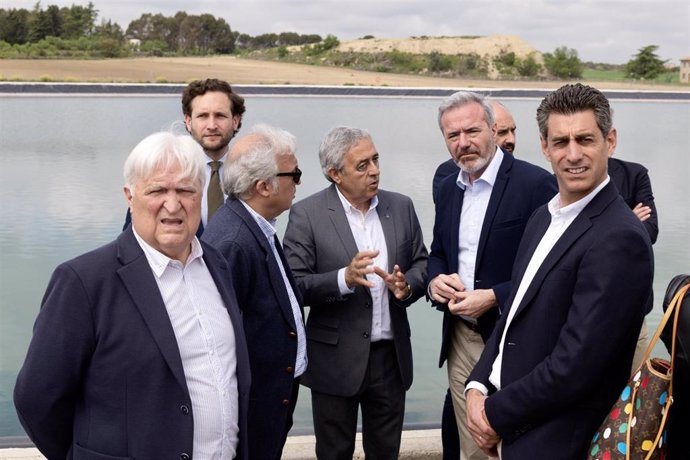 El presidente del Gobierno de Aragón, Jorge Azcón, en Barbastro.