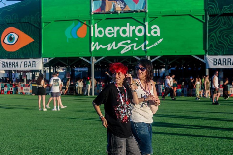 Archivo - Ambiente durante el último día del festival Mad Cool 2024, a 13 de julio de 2024, en Madrid (España). 