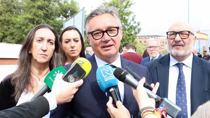 El portavoz de Vox en el Parlamento andaluz, Manuel Gavira