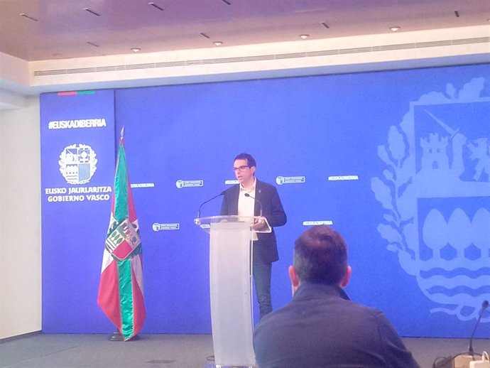 Otxandiano, en su comparecencia ante los medios de comunicación tras reunirse con el lehendakari