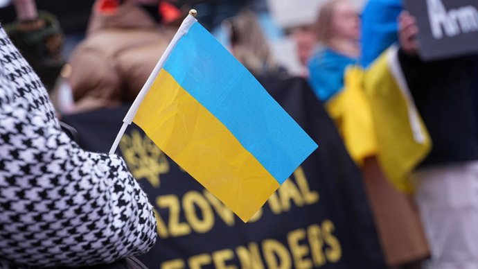 April 13, 2025, New York, New York, Deer: (new) ukrainian voices rise in times square rally after the attack. April 13, 2025, times square, new york, usa:  on palm sunday, a deadly attack struck sumy, ukraine, causing casualties and damage during religiou