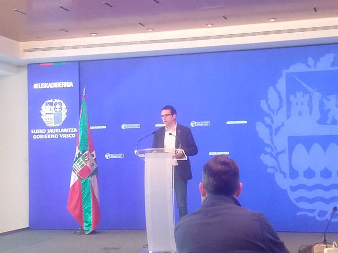 Otxandiano, en su comparecencia ante los medios de comunicación tras reunirse con el lehendakari