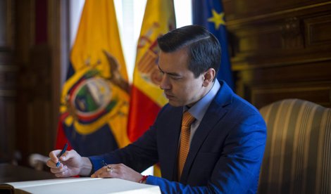 Política