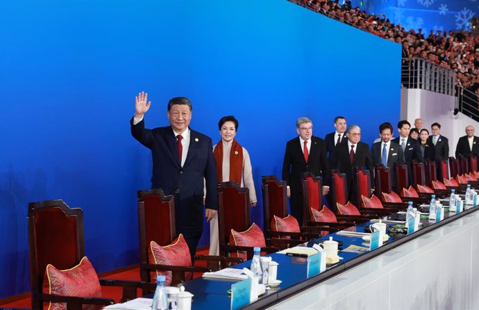 Archivo - HARBIN, 7 de fevereiro de 2025 -- Xi Jinping e outros líderes do Partido Comunista da China e do Estado participam da cerimônia de abertura dos 9º Jogos Asiáticos de Inverno em Harbin, província de Heilongjiang, no nordeste da China, em 7 de fev