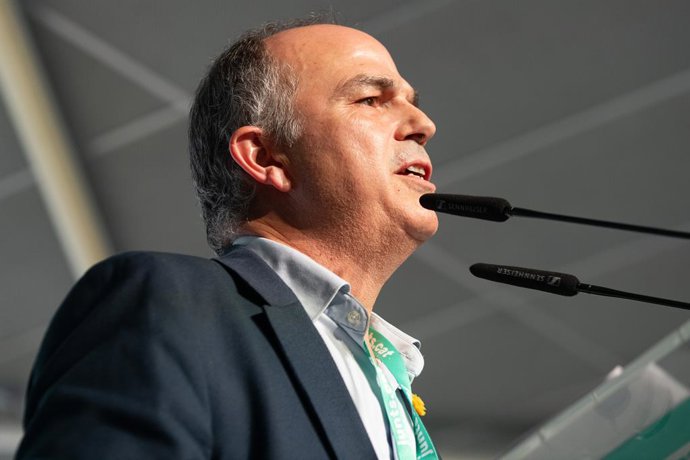 Archivo - El secretario general de Junts, Jordi Turull , durante el congreso de Junts, a 25 de octubre de 2024, en Calella, Barcelona, Cataluña (España). Hoy, arranca en Calella el congreso de Junts, que durará todo el fin de semana y en el que el expresi