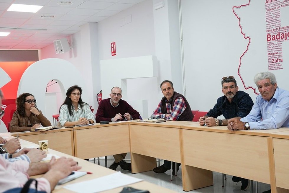 El PSOE presenta mociones en los ayuntamientos para pedir la retirada de la propuesta de Ley de Concordia de PP y Vox
