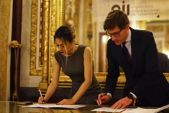 EUDE Business School refuerza su calidad académica con alianzas internacionales de prestigio