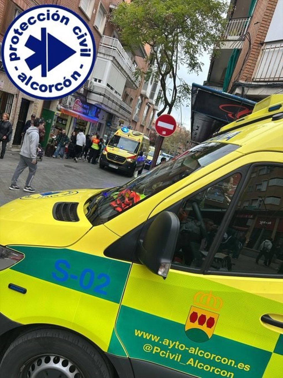 Un herido leve y tres detenidos en una pelea entorno a un local okupado en Alcorcón
