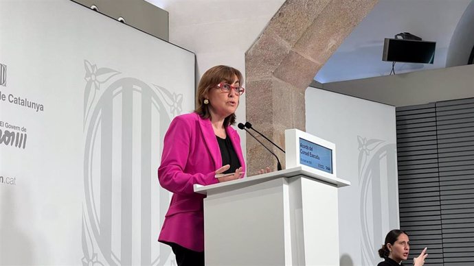 La consellera de Territorio, Vivienda y Transición Ecológica y portavoz de la Generalitat, en una rueda de prensa tras el Consell Executiu