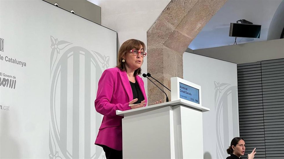 La consellera de Territorio, Vivienda y Transición Ecológica y portavoz de la Generalitat, en una rueda de prensa tras el Consell Executiu