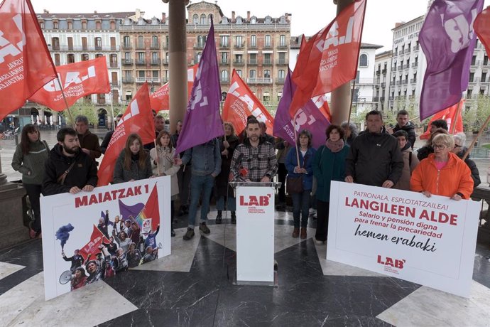 Comparecencia del sindicato LAB para presentar las movilizaciones con motivo del 1 de mayo en Navarra