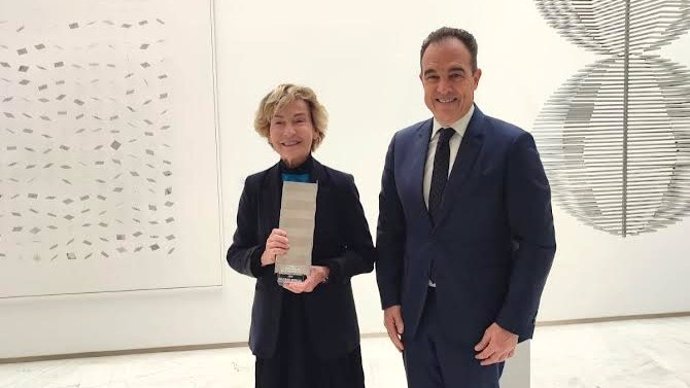 La artista Soledad Sevilla recoge el Premio Eusebio Sempere de la Creación y el Pensamiento Artístico del MACA