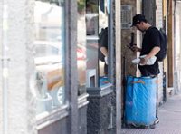 Los sobreesfuerzos físicos en el trabajo, primera causa de baja laboral en España